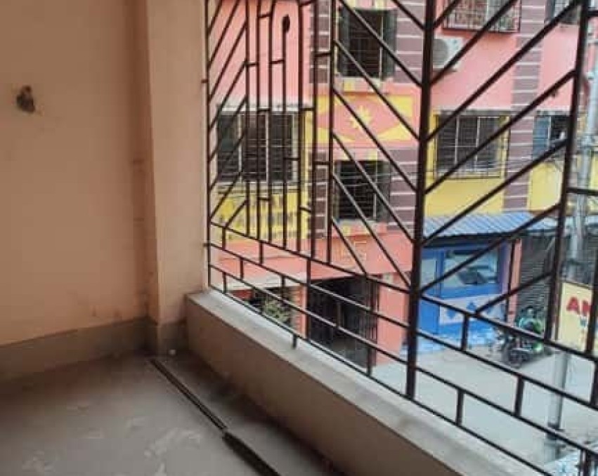 Ready to Move 3 BHK Flat in Shyam Enclave Uttarpara Bhadrakali Shib Tala, near Bidhan Park, Hooghly