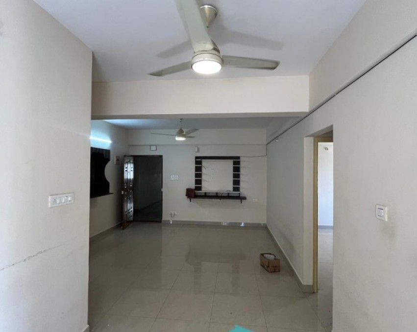Spacious 3 BHK in Asritha's Happy Living, Bommanahalli, Bengaluru