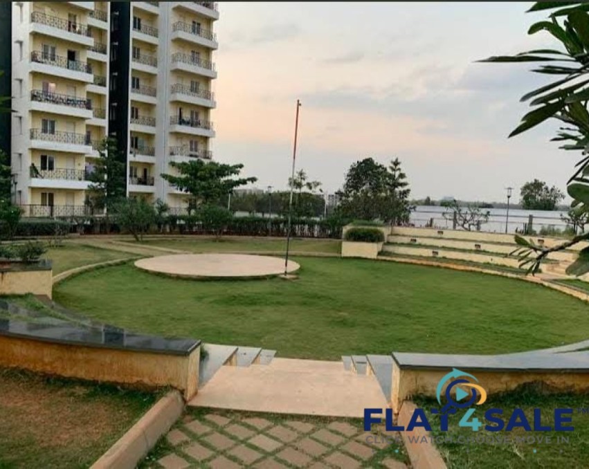 Luxurious Semi-furnished 3 BHK Apartment for Sale in Shriram Smrithi, Sarjapur Road, Bangalore