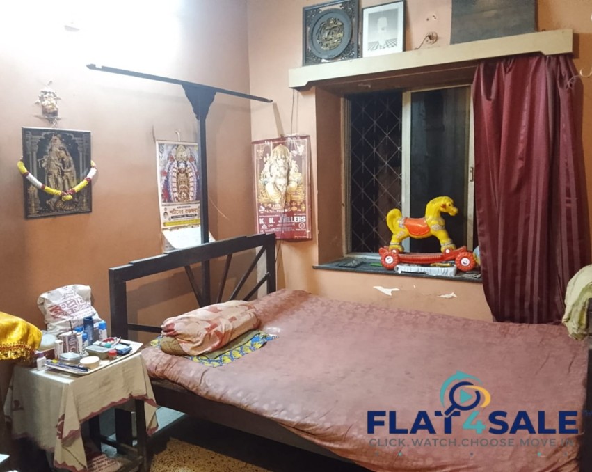 Ready-to-move 2 BHK flat for sale in Prime Location of Ballygunge, Kolkata