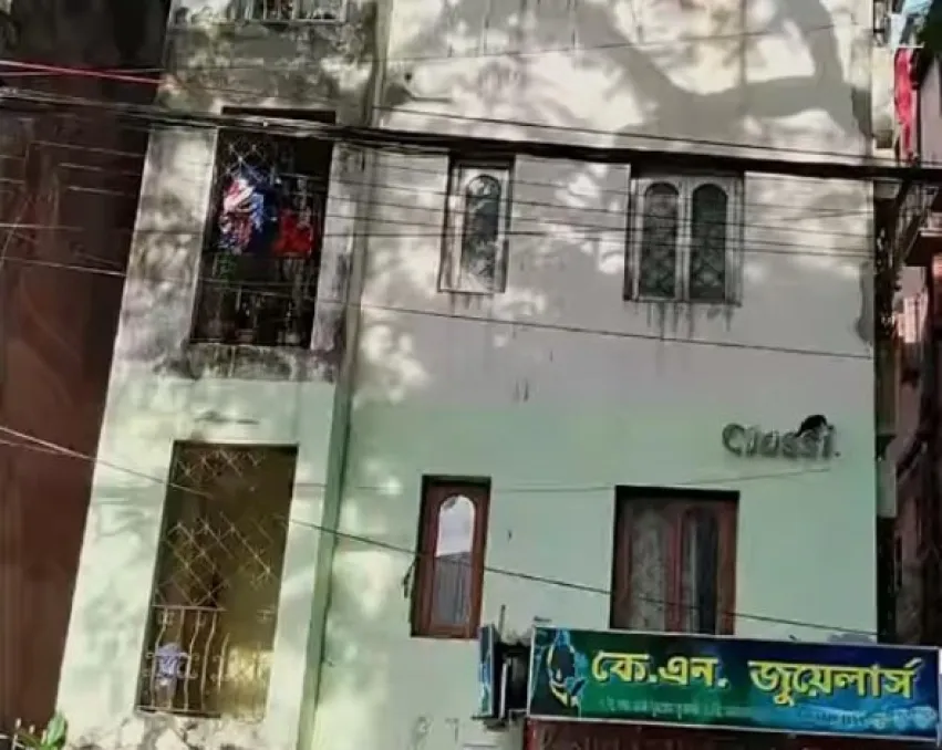 2 BHK Apartment | Ballygunge, Kolkata