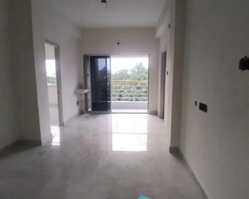 2BHK | 5-Min Walk to EM Bypass